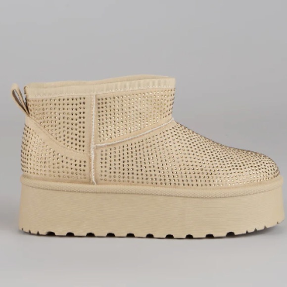 Snow Glow Platform Rhinestone Booties 8 NIB - Picture 2 of 4